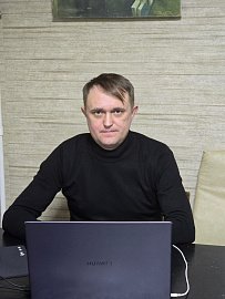 Депутат Мурманской Областной Думы Александр Клементьев в феврале 2025 года провел прием граждан в Ковдоре, Ёнском, Риколатве и Ёне