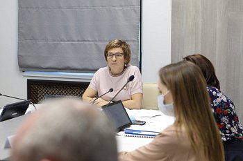 О планах по развитию туризма и спорта в Мурманской области шла речь на заседании комитета по культуре, молодежной политике, туризму и спорту  под председательством Ларисы Кругловой