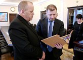 Глава регионального парламента Сергей Дубовой провел рабочую встречу с представителями ФГУП «Почта России»