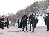 В Заозерске почтили память экипажа атомной подводной лодки "Комсомолец"