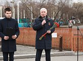 В Мурманске отметили 41-ю годовщину присвоения почетного звания "Город-герой"