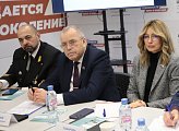 В Мурманске состоялся круглый стол по актуальным вопросам переобучения и трудоустройства участников СВО