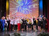 Школу №14 в Мончегорске от лица Мурманской облдумы поздравил депутат Максим Иванов
