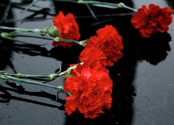 Спикер регионального парламента Сергей Дубовой принял участие в мероприятиях, посвященных памяти экипажа атомного подводного ракетного крейсера «Курск»