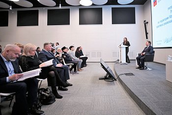 Первый вице-спикер Думы Владимир Мищенко принял участие в заседании Совета по межнациональным отношениям при Губернаторе Мурманской области