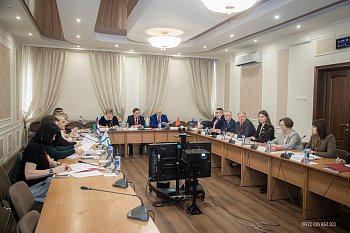 Депутаты Северо-Запада России обсудили вопросы поддержки коренных малочисленных народов Севера