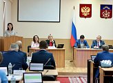 Мурманская областная Дума приняла законопроекты о социальной поддержке семей участников специальной военной операции