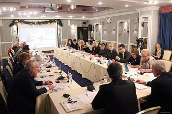 В Пскове Лариса Круглова принимает участие в заседании постоянного комитета Парламентской Ассоциации Северо-Запада России по культурной политике и туризму. 