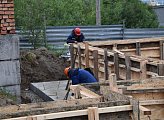 Мониторинговая группа проверила ход строительства стадиона в поселке Минькино