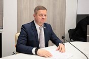 Станислав Гонтарь провел заседание комитета по социальной политике и делам семьи