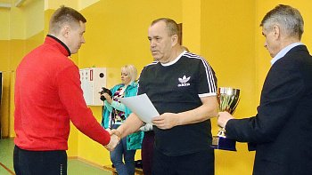 В поселке Видяево состоялся Первый турнир по волейболу, посвященный Дню защитника Отечества