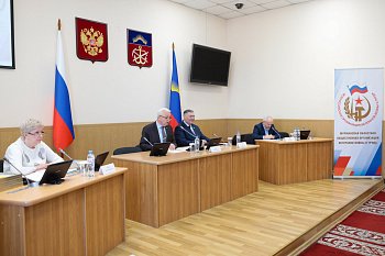 О поддержке старшего поколения шла речь в областной Думе