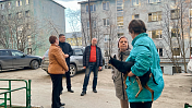 Роман Пономарев встретился с жильцами дома № 9 на улице Полярные Зори
