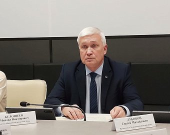 Сегодня принял участие в очередном заседании комитета Мурманской областной Думы по транспорту, дорожному хозяйству и информатизации