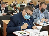 Состоялось внеочередное заседание регионального парламента