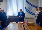 Первый вице-спикер регионального парламента Владимир Мищенко поздравил рыбаков с наступающим профессиональным праздником