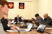 В областной Думе прошло заседание комитета по транспорту, дорожному хозяйству и информатизации под председательством Михаила Антропова