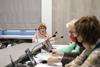 Парламентарии обсудили вопрос об оплате фактически оказанных в 2020 году медицинских услуг сверх плана 