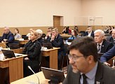 В Думе состоялись рабочие встречи Губернатора области  Андрея Чибиса с депутатами фракций регионального парламента