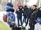 Василий Омельчук вместе с главой региона посетил Полярные Зори и Африканду, а также принял участие во встрече с полярнозоринцами.