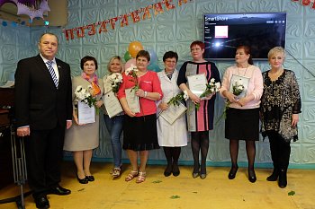 Мурманская детская поликлиника №4 отметила 40-летие образования