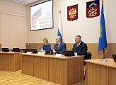 Мурманскую областную Думу посетили школьники из Приморского района Запорожской области