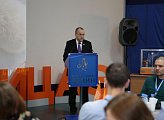 Спикер регионального парламента Сергей Дубовой приветствовал участников конференции Мурманского областного совета профсоюзов