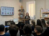 Депутат провела лекцию для подростков Гаджиево в рамках Дня молодого избирателя