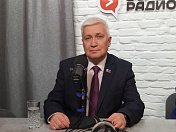 Уважаемые земляки, сегодня принял участие в программе «Точка зрения» на Большом радио, главной темой которой стала организация патриотического воспитания в Мурманской области