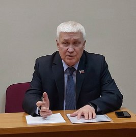 Уважаемые земляки, как депутат Мурманской областной Думы от Первомайского района по седьмому мурманскому избирательному округу, провел очередной прием избирателей в Управлении округа