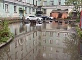 Роман Пономарев встретился с жителями своего округа, проживающими в доме 11/18 по ул.Буркова