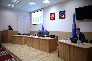 Прошло заседание комитета Думы по бюджету, финансам и налогам под председательством Бориса Пищулина 