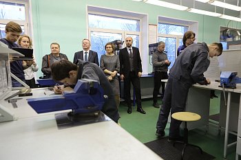 В Мурманском индустриальном колледже открыли пять современных мастерских