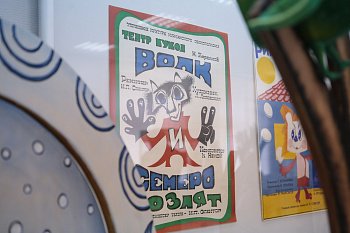 В краеведческом музее открылась выставка, посвященная 85-летию Мурманского областного театра кукол