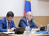 Мурманская областная Дума приняла законопроекты о социальной поддержке семей участников специальной военной операции