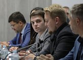Депутаты областной Думы встретились с общественно и политически активной молодежью региона