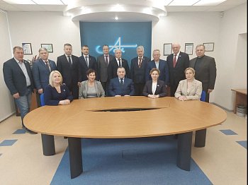 Артур Попов принял участие в  заседание постоянного комитета Парламентской Ассоциации Северо-Запада России по экологии в городе Архангельске