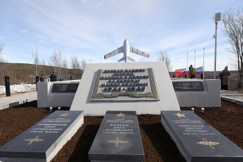 В поселке Шонгуй после реконструкции открылся мемориальный комплекс