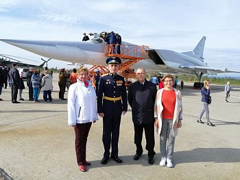 Спикер регионального парламента Сергей Дубовой поздравил военных авиаторов с профессиональным праздником