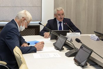 Региональные парламентарии поддержали закон  «О почетных званиях Мурманской области»