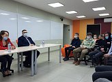 Депутаты Мурманской областной Думы Герман Иванов и Анна Гришко встретились со студентами
