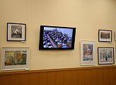 Юбилейная выставка картин воспитанников и преподавателей Мончегорской художественной школы имени В.И. Воробья проходит в Мурманской областной Думе