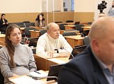 В Думе состоялись рабочие встречи Губернатора области  Андрея Чибиса с депутатами фракций регионального парламента