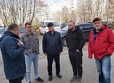 Уважаемые земляки, 23 сентября как координатор проекта «Инициативы двора» провел рабочую встречу с группой неравнодушных мурманчан и представителями подрядной организации