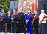 В Мурманской области почтили память экипажа атомного подводного ракетного крейсера "Курск" 