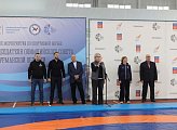 В Мурманске проходят областные соревнования по спортивной борьбе