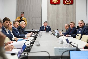 Станислав Гонтарь принял участие в очередном заседание комитета областной Думы по законодательству, государственному строительству и местному самоуправлению.