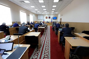 На очередном заседании Думы приняты законы социальной направленности 