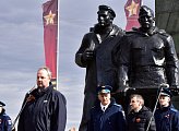 9 мая в г. Мончегорске Максим Иванов депутат Мурманской областной Думы принял участие в торжественном митинге, посвящённом Победе в Великой Отечественной войне.