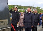В Мурманской области почтили память экипажа атомного подводного ракетного крейсера "Курск" 